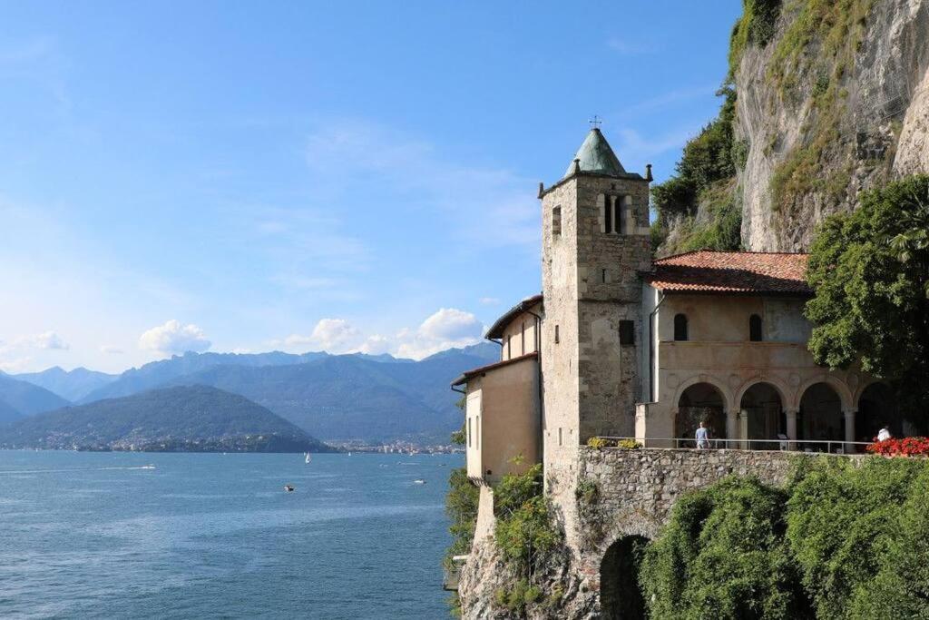 Lago Maggiore, Leggiuno, Ampio Appartamento 외부 사진