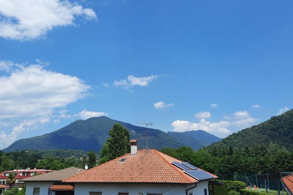 Lago Maggiore, Leggiuno, Ampio Appartamento 외부 사진