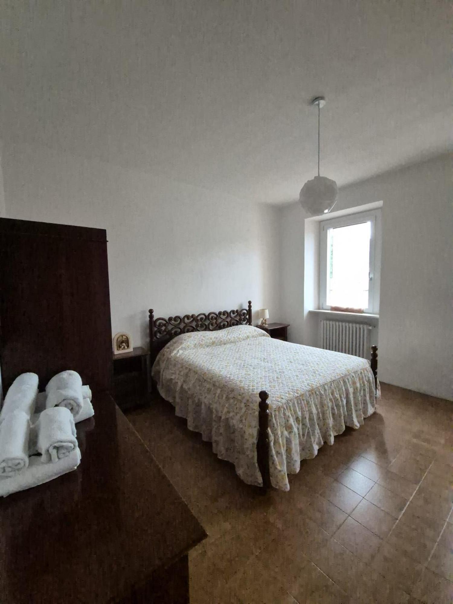 Lago Maggiore, Leggiuno, Ampio Appartamento 외부 사진